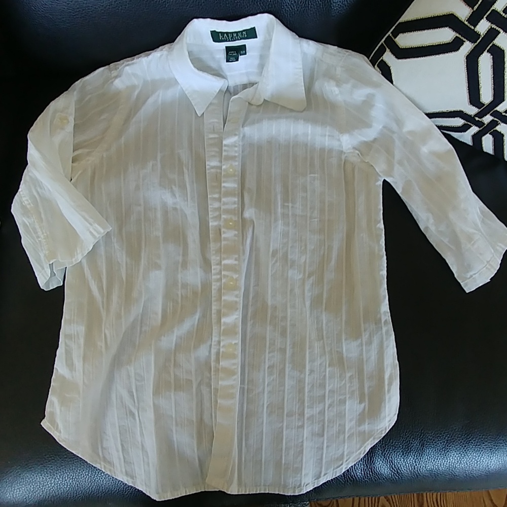 Ralph Lauren mid-sleeve blouse.